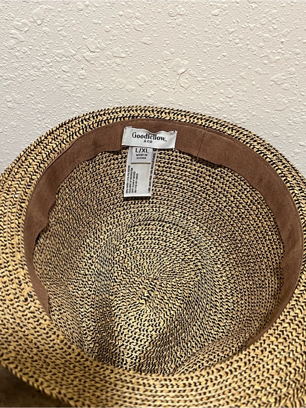 Hat Interior - Picture 3 of 3